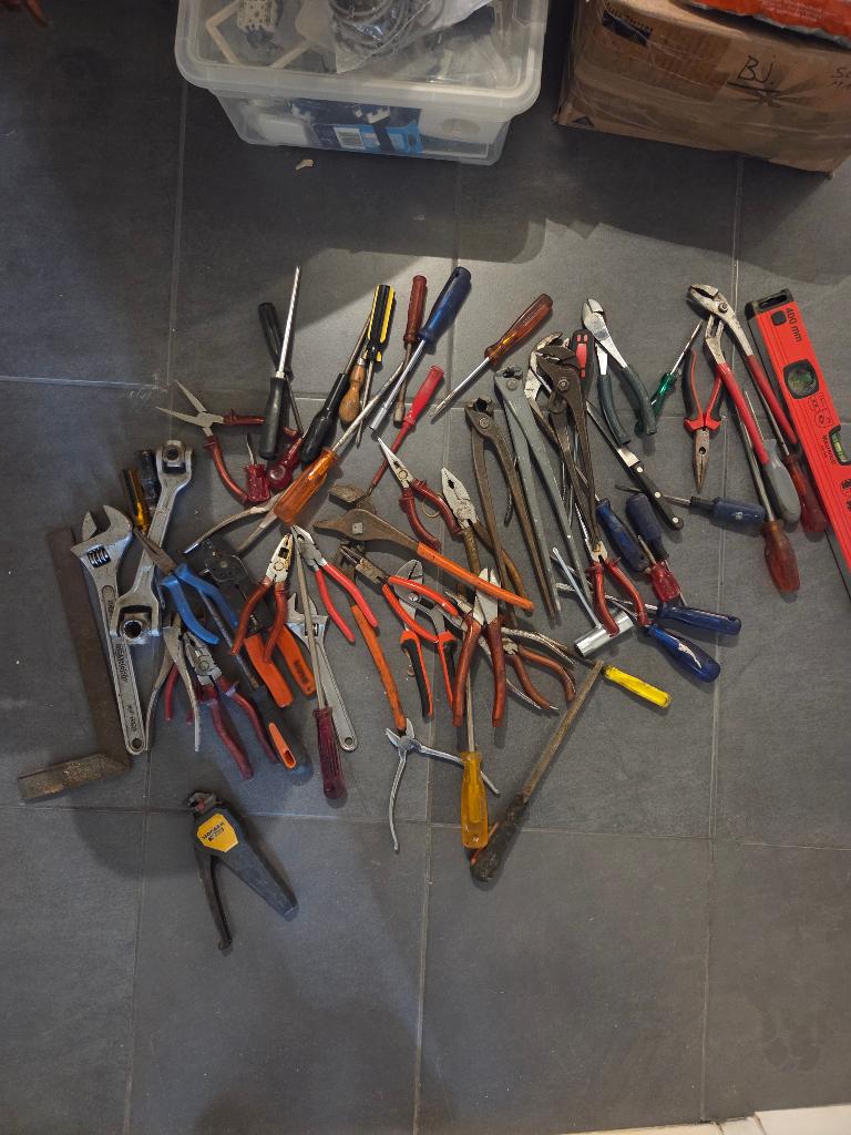 Gereedschap, Ophalen, Gebruikt