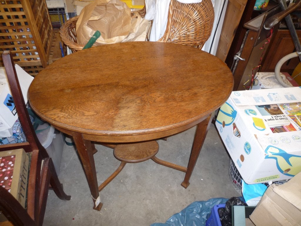 Antieke houten ronde tafel met onderblad, Ophalen