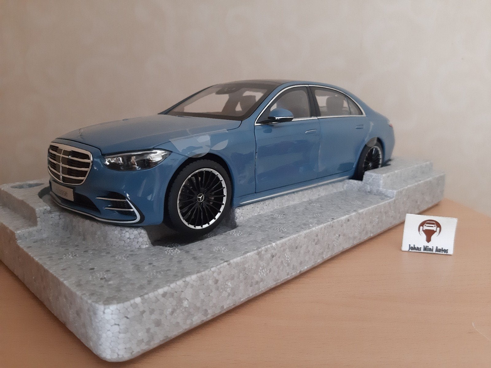 Mercedes Benz S-klasse (V223) Vintage Blue van Norev HQ 1:18