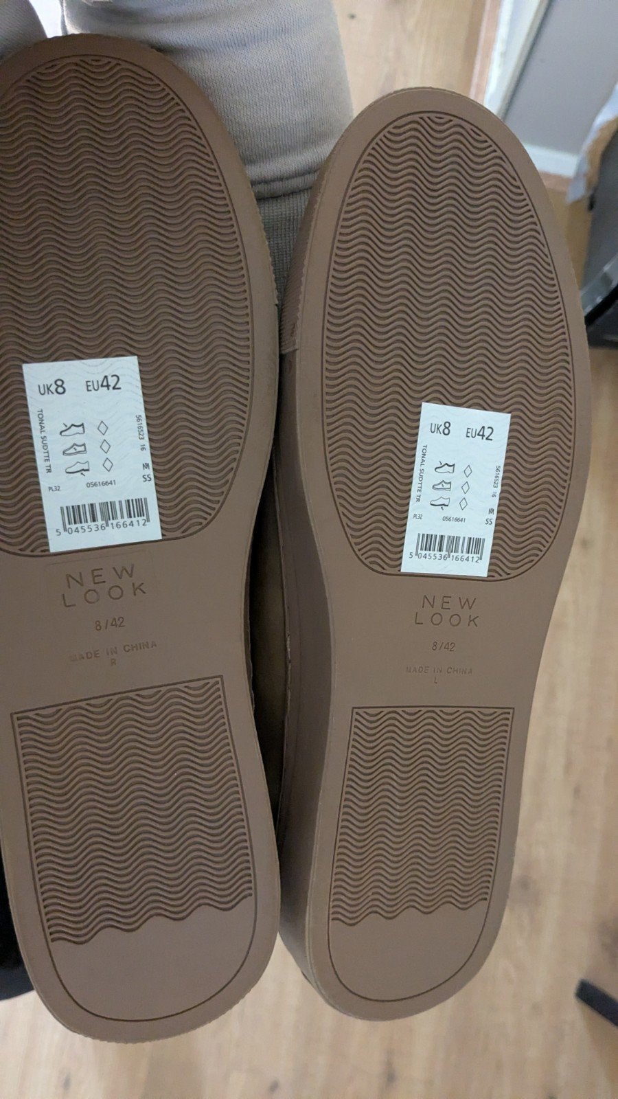 New Look Sneakers Maat 42 - Zo goed als nieuw, Bruin, Ophalen of Verzenden, New Look, Sneakers of Gympen