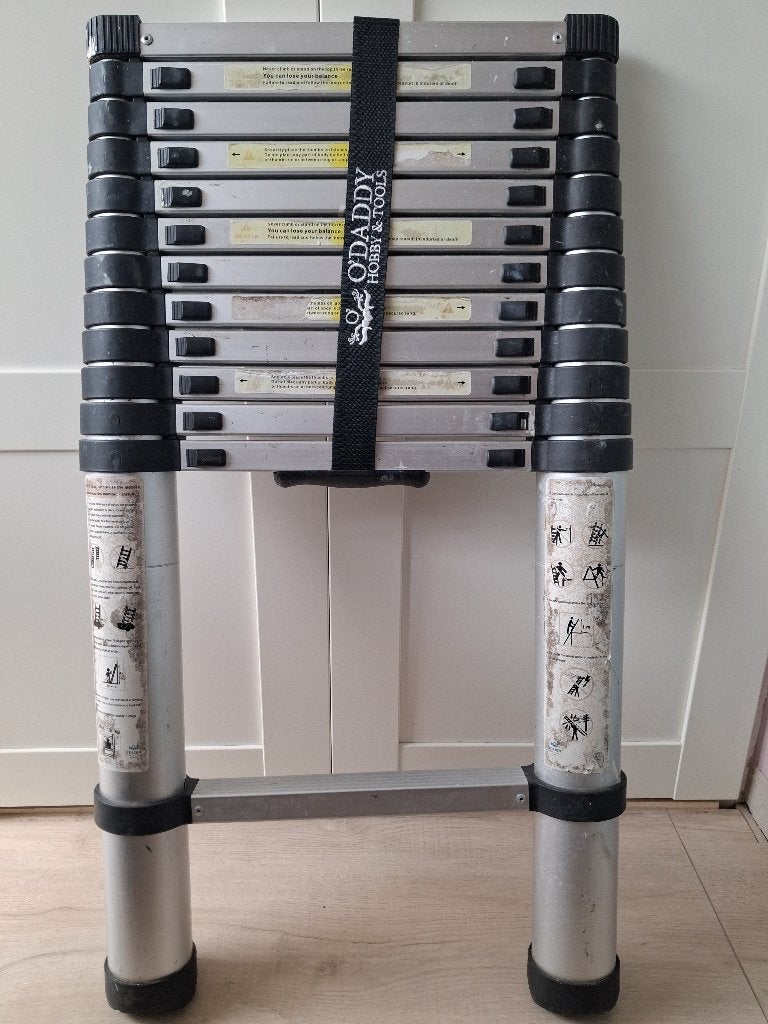 TELESCOOP LADDER, Ophalen, Gebruikt, Ladder, 2 tot 4 meter