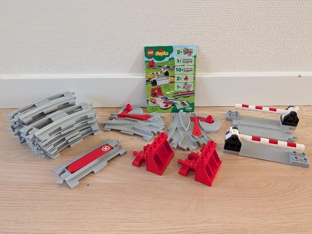 LEGO DUPLO Treinrails - 10882, Ophalen of Verzenden, Zo goed als nieuw, Duplo, Compleet