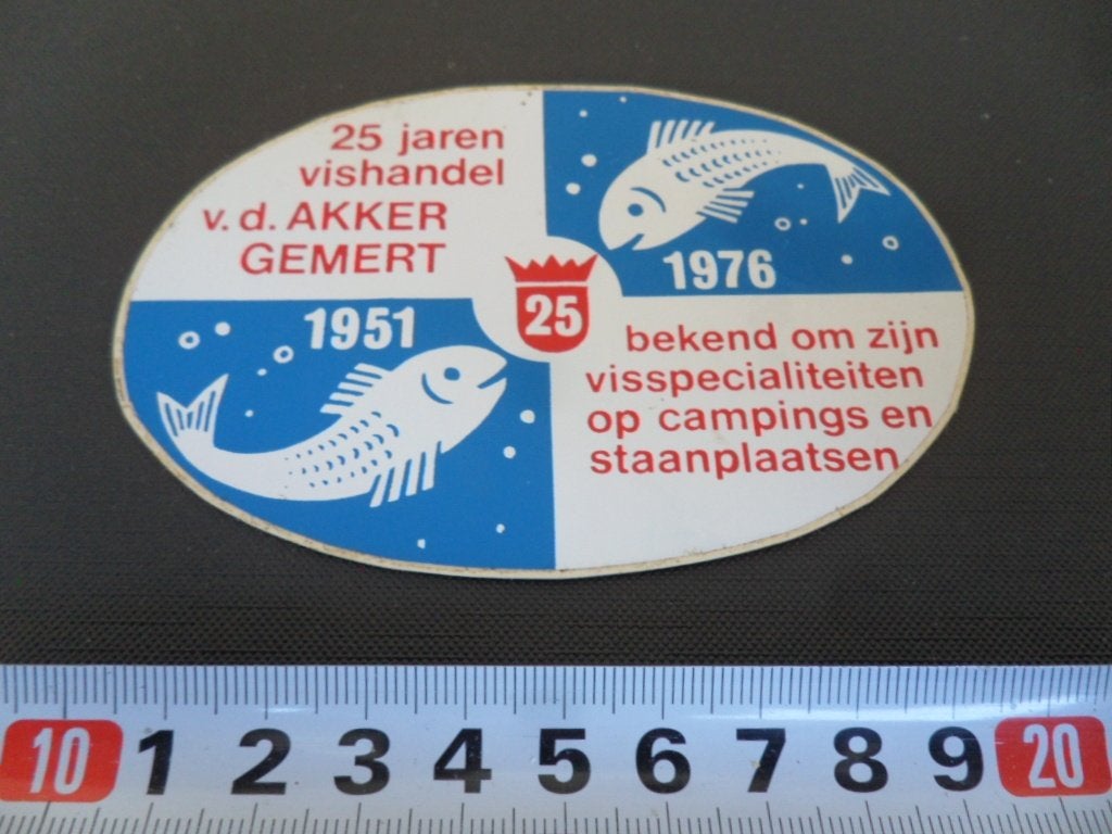 sticker Gemert 25 jaren vishandel v.d. Akker 1951 - 1976, Ophalen, Zo goed als nieuw