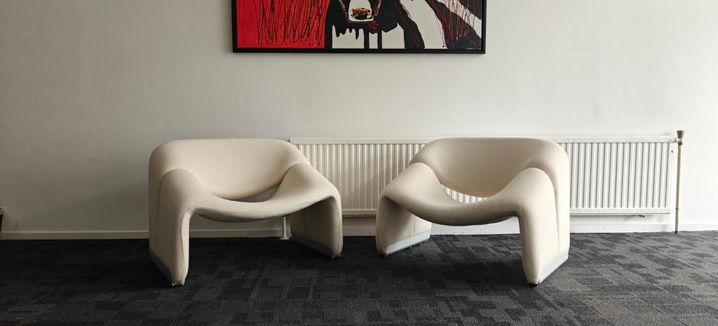 Twee Artifort Tulip stoelen - Van der Ploeg stof, Ophalen, Twee, Wit, Design, Modern