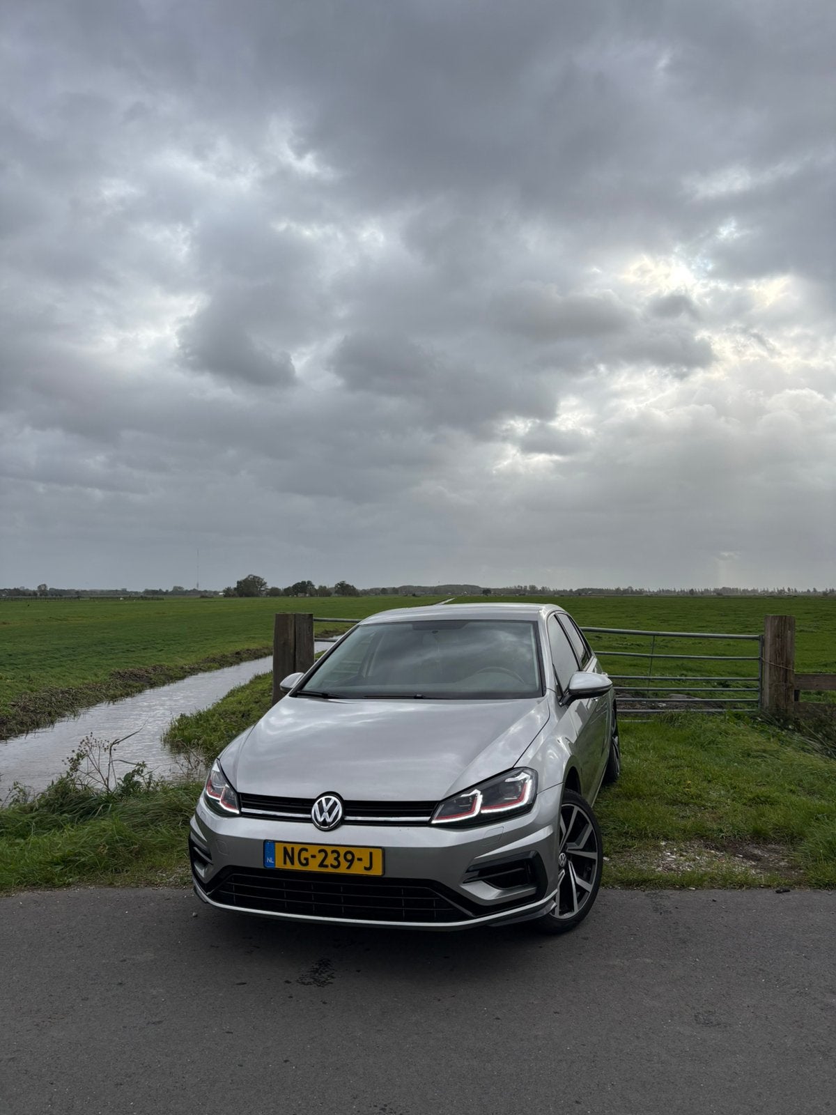 Volkswagen Golf 1.4 TSI 90KW 5D 2013 Grijs, Auto's, Voorwielaandrijving, 1147 kg, 4 cilinders, 620 kg