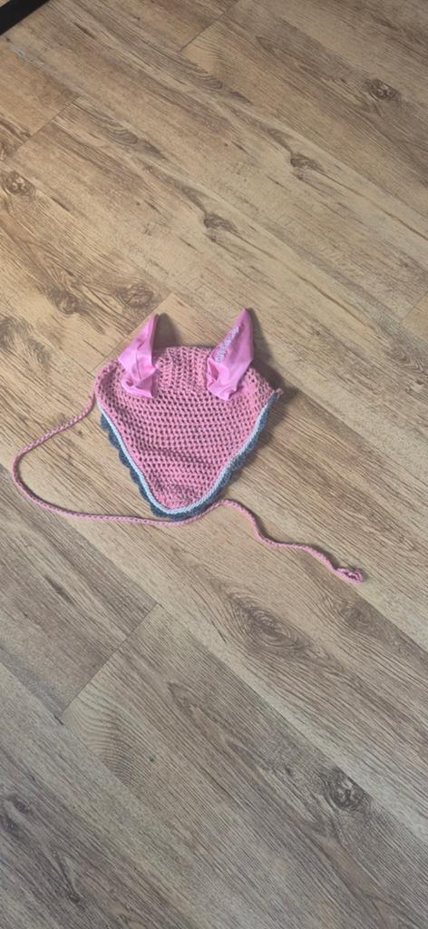 Mooi roze oornetje, Ophalen, Gebruikt