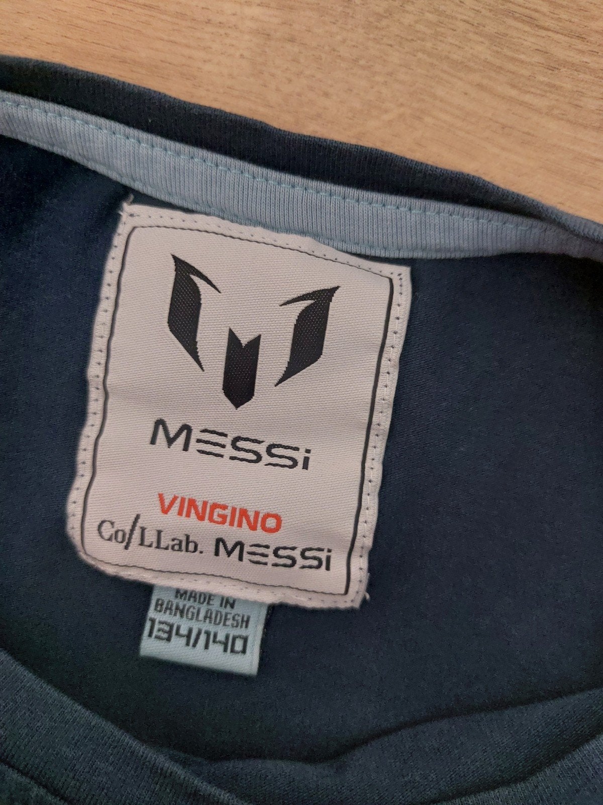 Vingino Messi T-shirt maat 134/140, Vingino Messi, Ophalen of Verzenden, Zo goed als nieuw, Shirt of Longsleeve