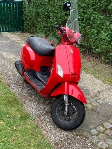 Rode Scooter BTC RIVA SPORT, Fietsen en Brommers, Scooters | Overige merken, Ophalen, Gebruikt, BTC RIVA, Benzine