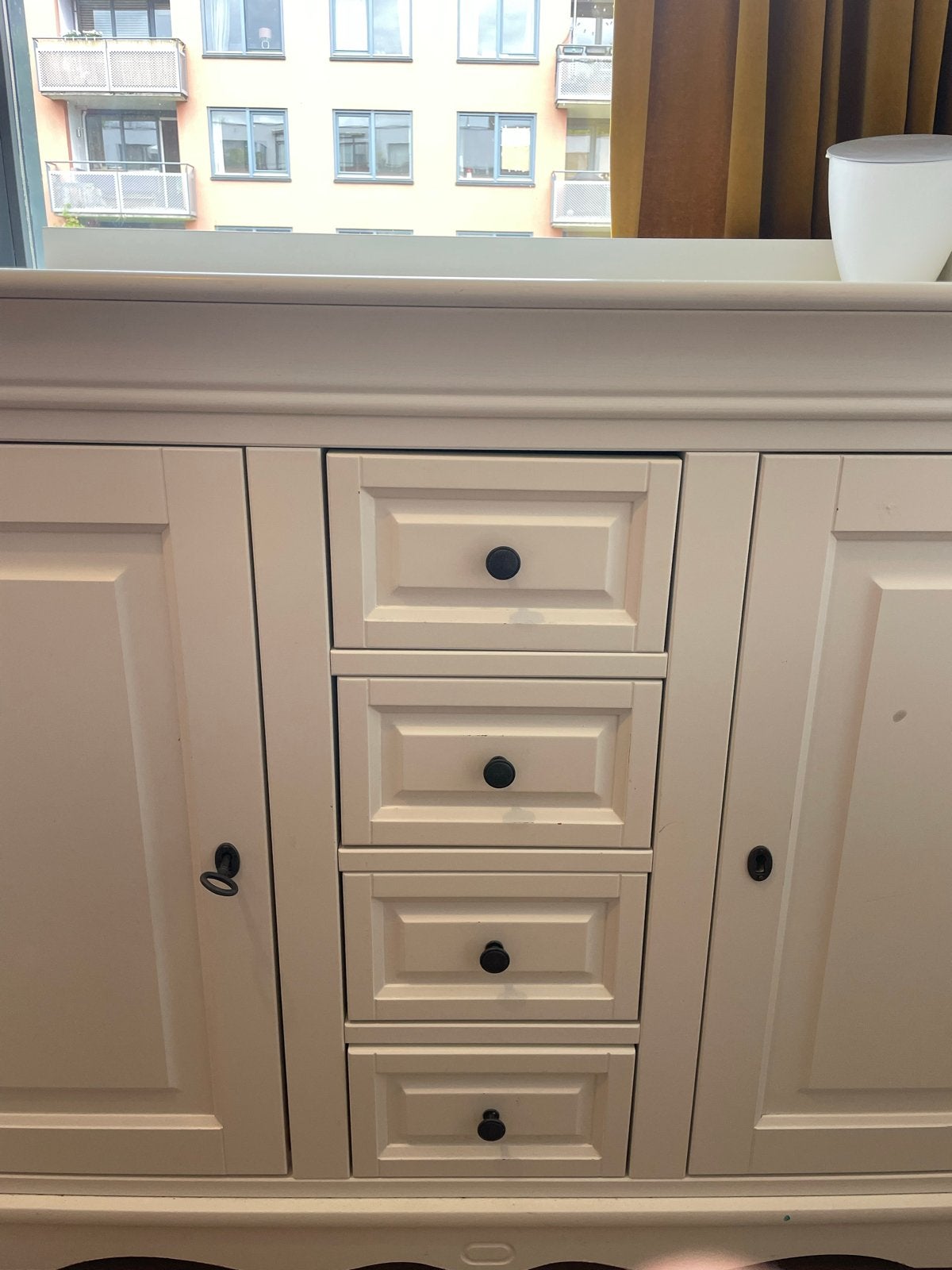 Witte commode met lades en kastjes, Kinderen en Baby's, Kinderkamer | Commodes en Kasten, Ophalen, Gebruikt, 50 tot 70 cm, 100 cm of meer