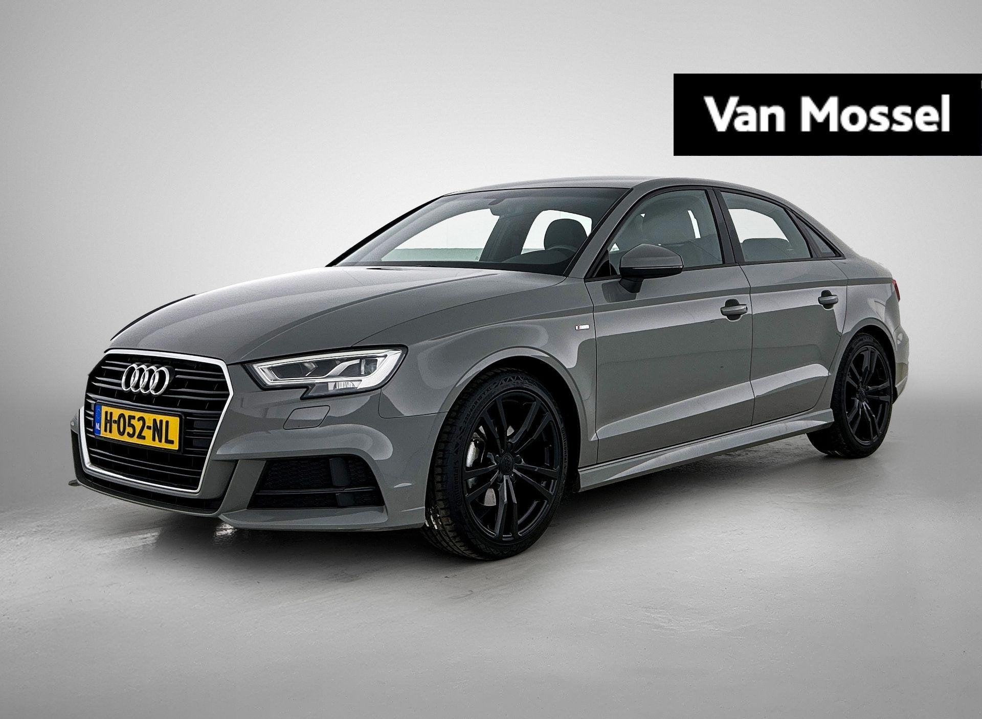 Audi A3 Limousine 30 TFSI Advance Sport | Navigatie | Airco