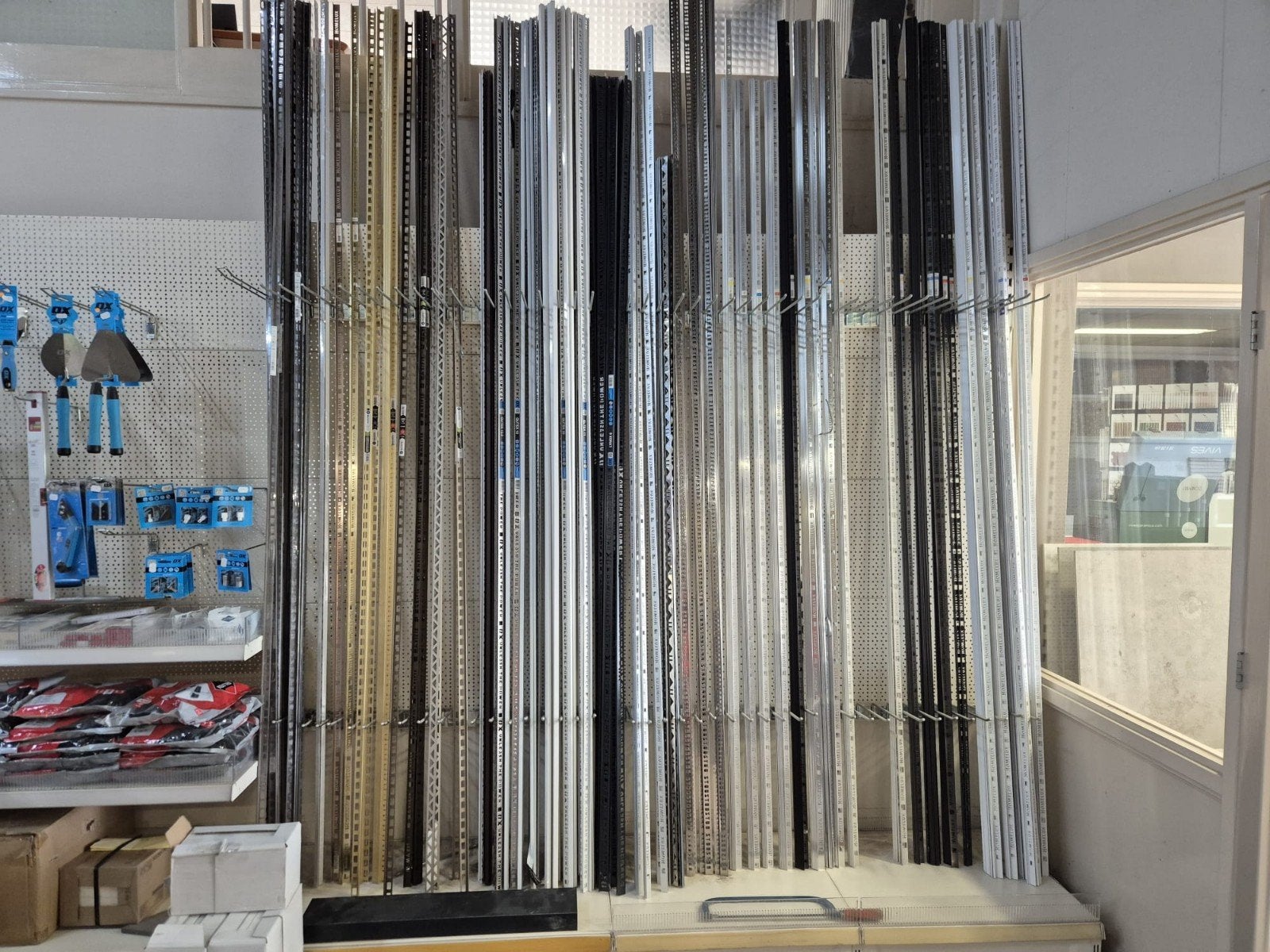 Tegelprofielen €12,50 per lengte. of Hele partij in overleg., Ophalen, Overige typen, Nieuw, Minder dan 20 cm