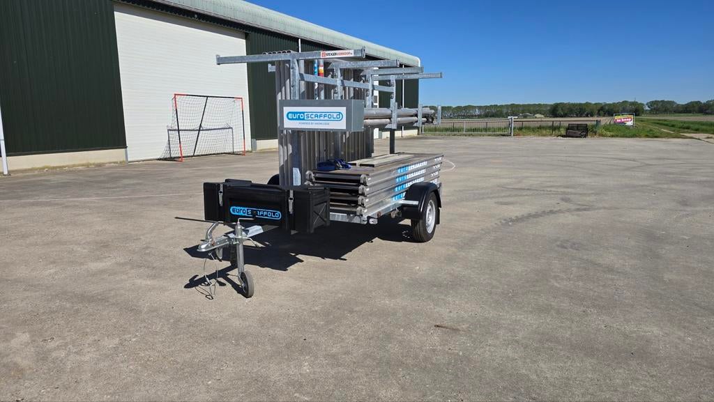 Steigeraanhanger Afsluitbaar 250 + Rolsteiger Alumexx Light, Doe-het-zelf en Verbouw, Steigers, Ophalen of Verzenden, Rolsteiger of Kamersteiger