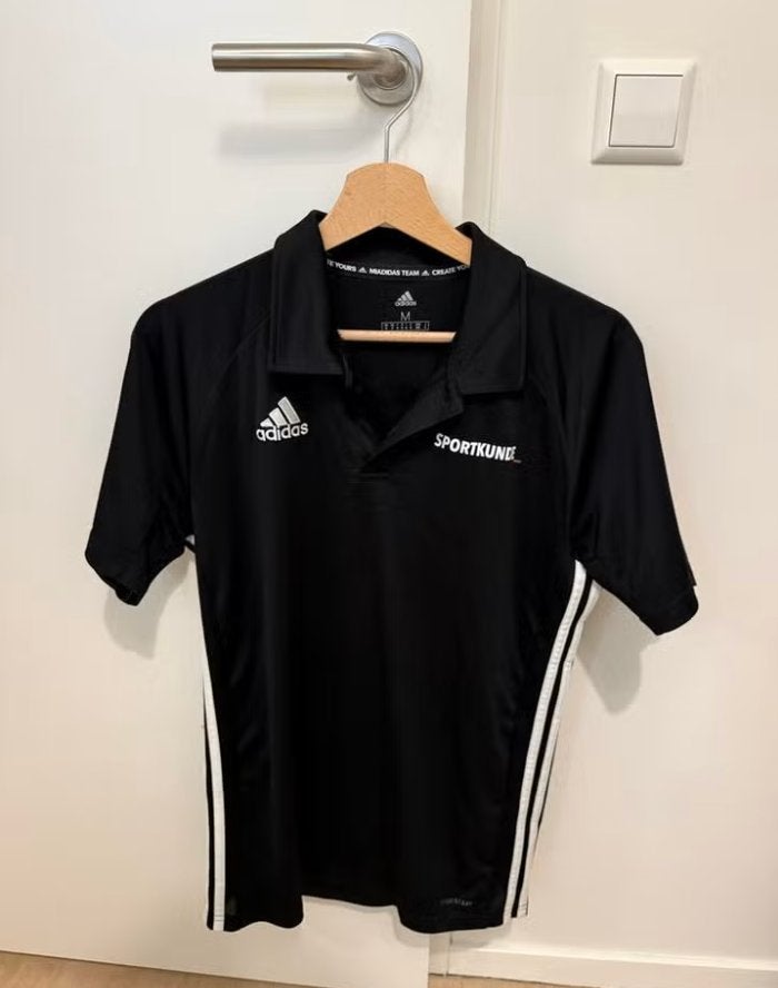 Adidas sportkledingpakket - Maat M, Kleding | Heren, Sportkleding, Maat 48/50 (M), Zwart, Ophalen of Verzenden, Zo goed als nieuw