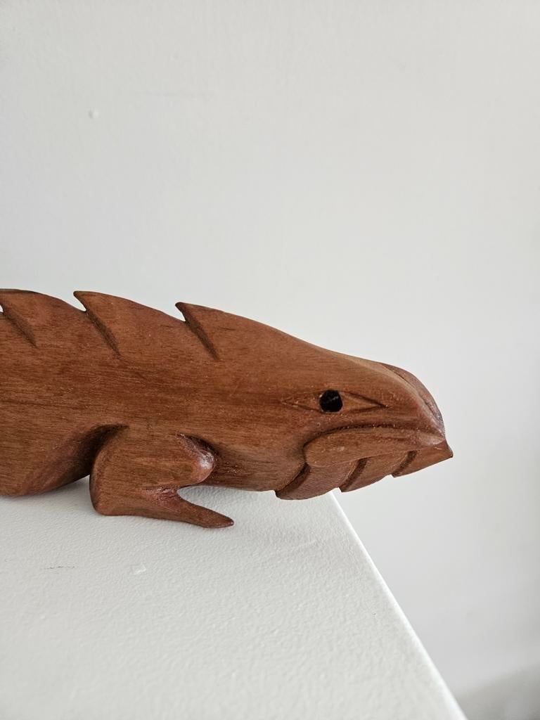 Houten leguaan beeld – 50 cm – handgesneden look, Antiek en Kunst, Kunst | Beelden en Houtsnijwerken, Houtsnijwerk, Ophalen of Verzenden