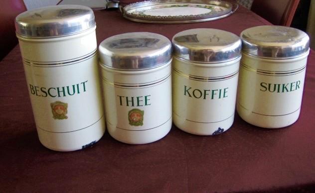 EMAILLE BUSSEN BESCHUIT KOFFIE THEE SUIKER ,CREME MET GROEN, Antiek en Kunst, Ophalen of Verzenden