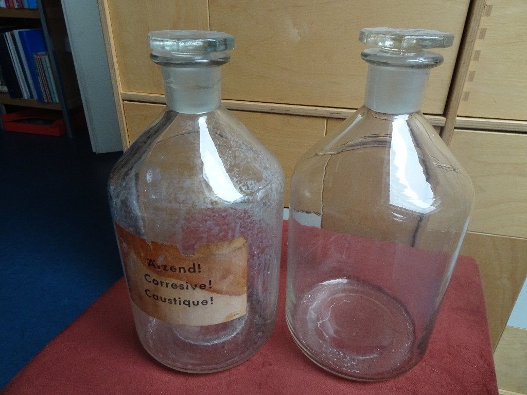 Twee apothekerspotten, Ophalen of Verzenden
