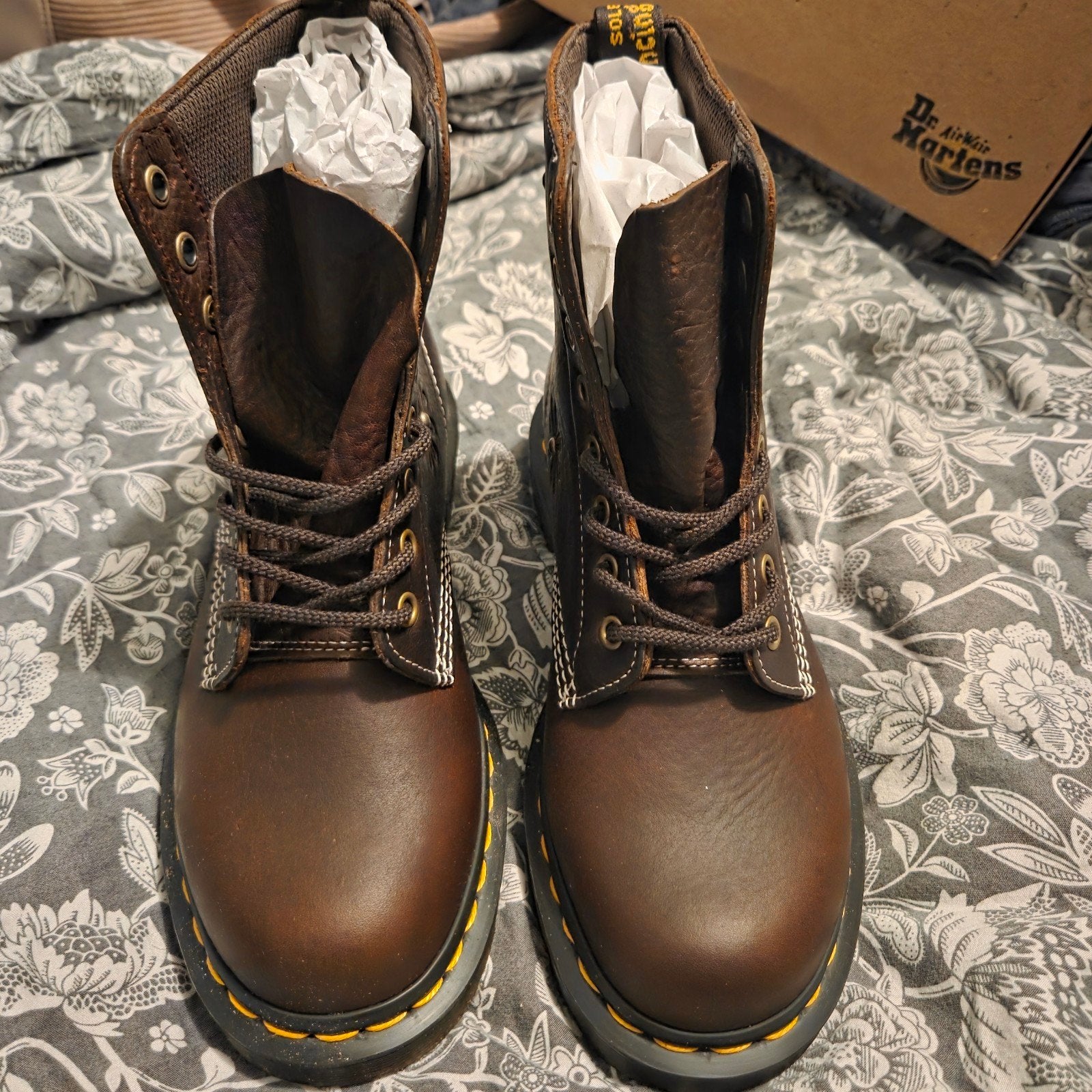 Dr. Martens 1460 Pascal Flower Grizzly - Maat 39, Bruin, Lage of Enkellaarzen, Nieuw, Ophalen of Verzenden