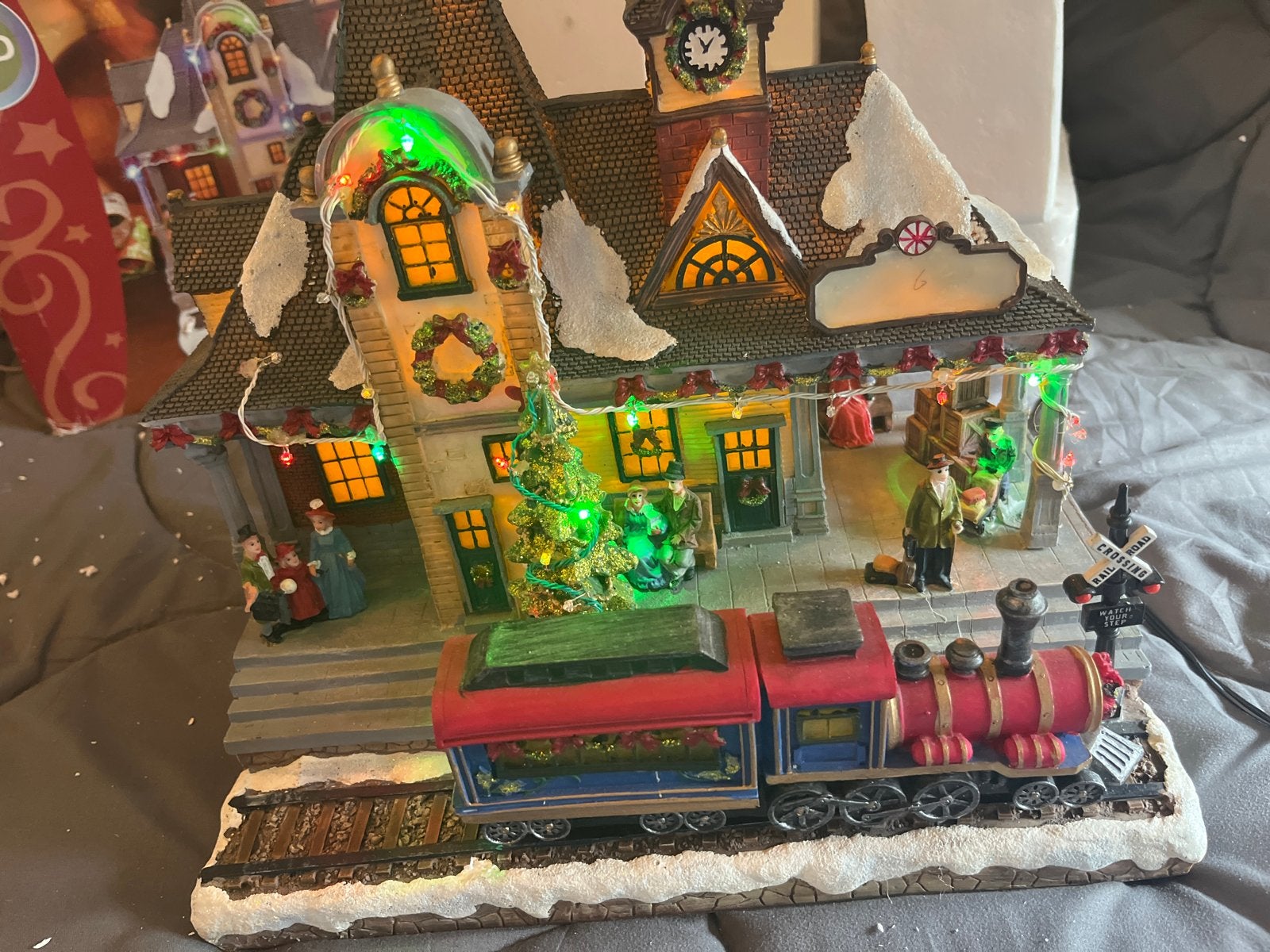 Kerstdorp met trein met muziek, Ophalen, Gebruikt