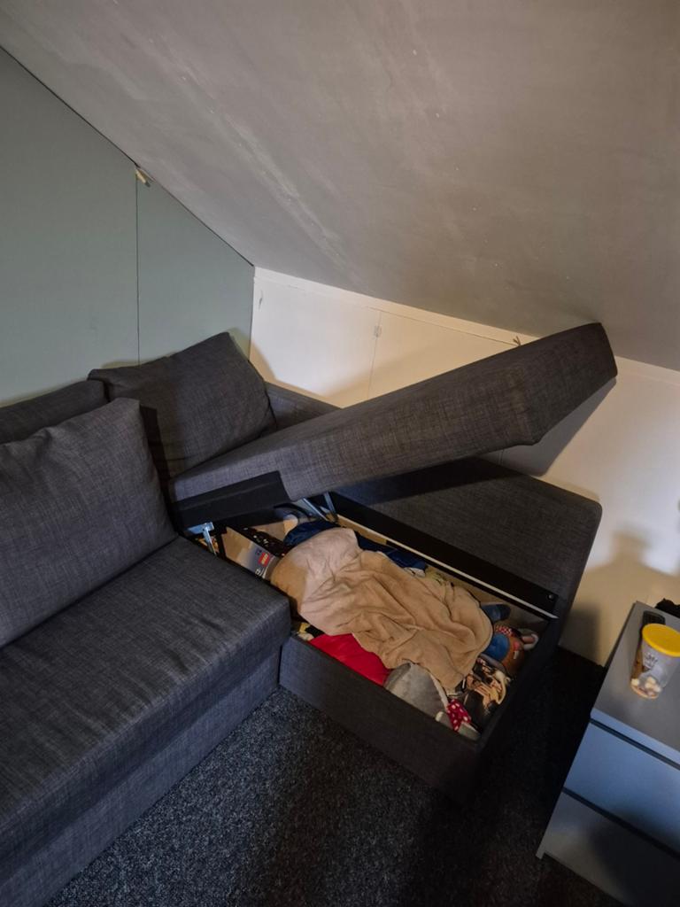 Grijze IKEA Hoekbank met Slaapfunctie en Opbergruimte, Ophalen, 250 tot 300 cm, Gebruikt, 100 tot 125 cm