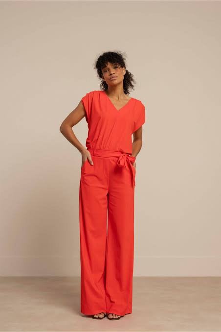 Studio Anneloes Laure jumpsuit coral red travelstof mt L, Kleding | Dames, Ophalen of Verzenden, Nieuw, Maat 42/44 (L), Rood