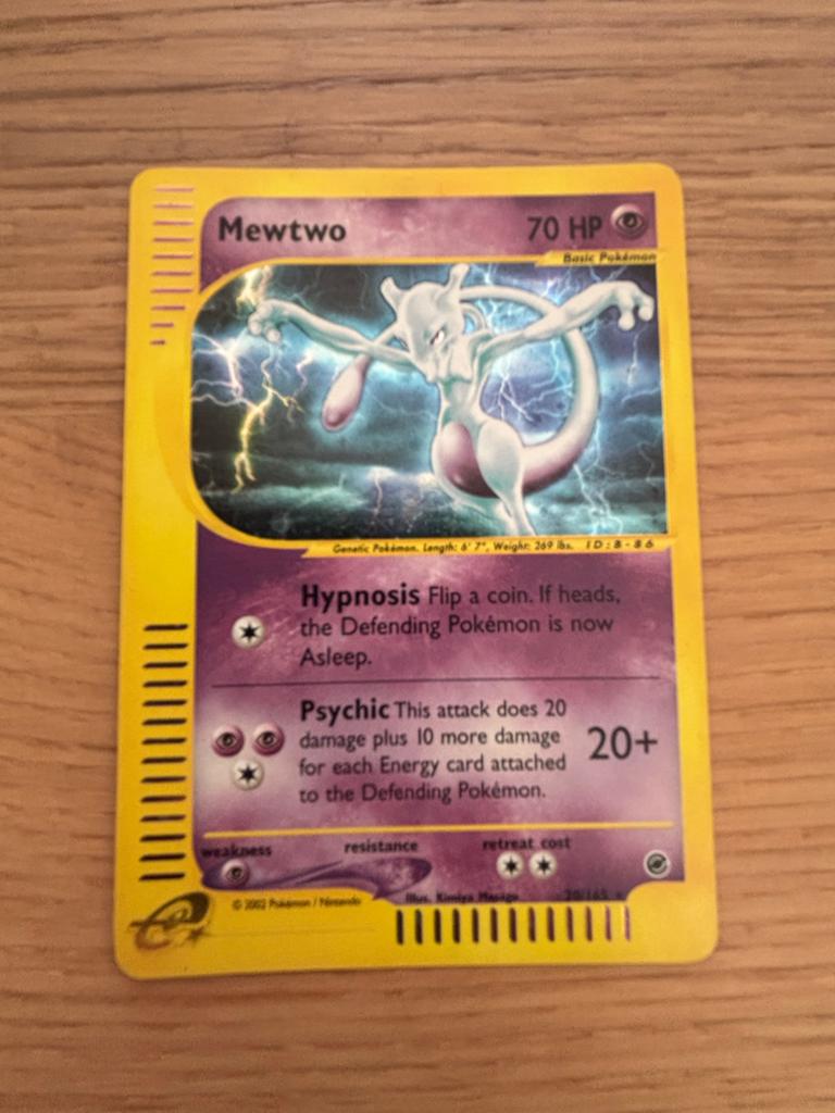 Mewtwo Pokémon Kaart Holo 20/165, Hobby en Vrije tijd, Verzamelkaartspellen | Pokémon, Ophalen of Verzenden, Zo goed als nieuw