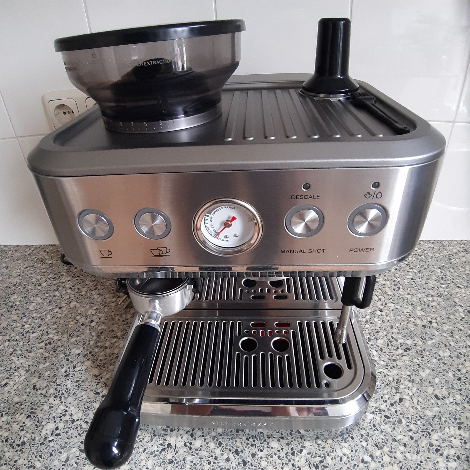 Silvercrest SSMP 1770a2 professionele espressomachine zgan, Witgoed en Apparatuur, Koffiezetapparaten, Stoompijpje, Espresso apparaat