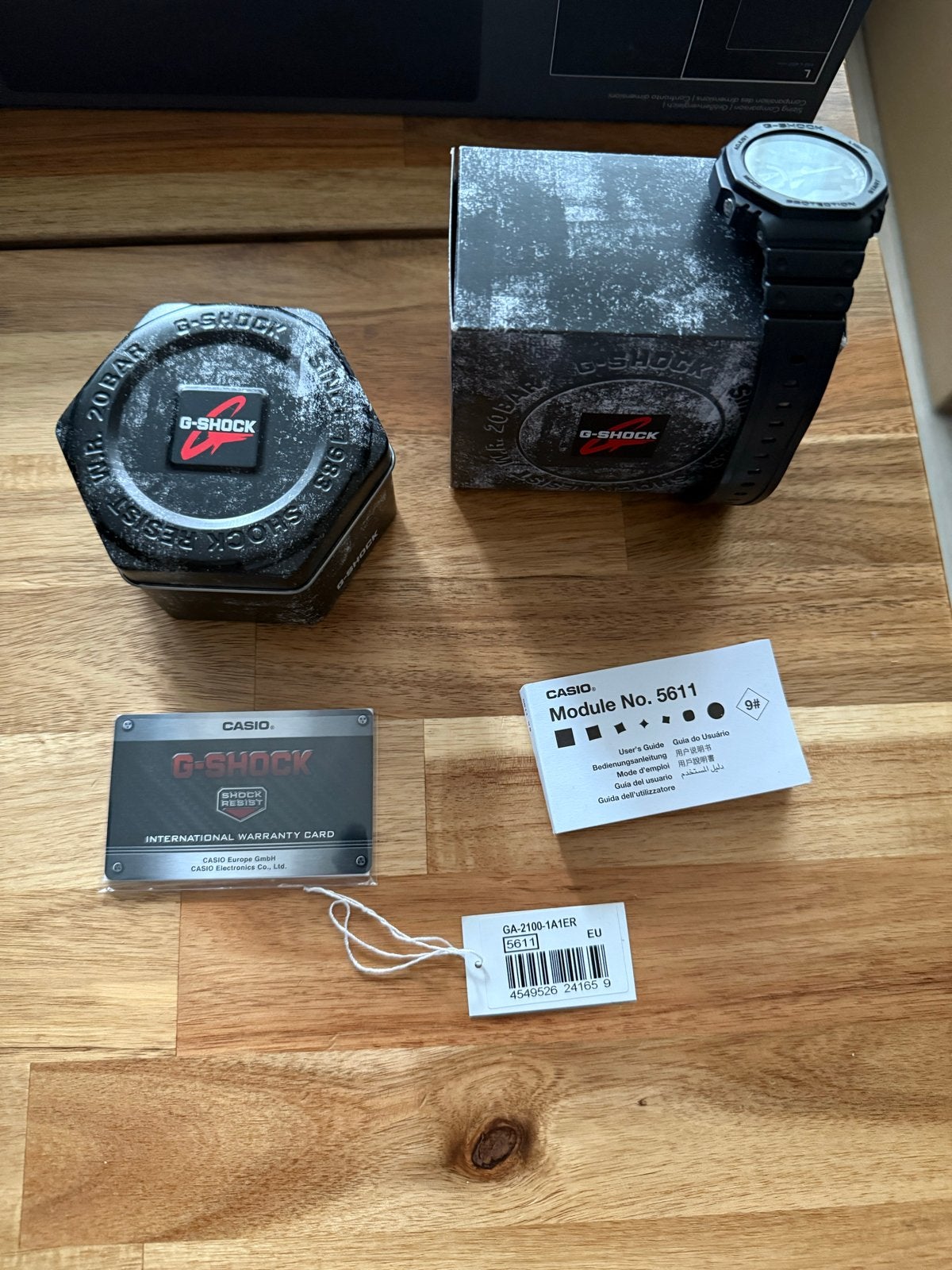 Casio G-Shock GA-2100-1A1ER - Zo goed als nieuw, Casio, Kunststof, Polshorloge, Ophalen of Verzenden