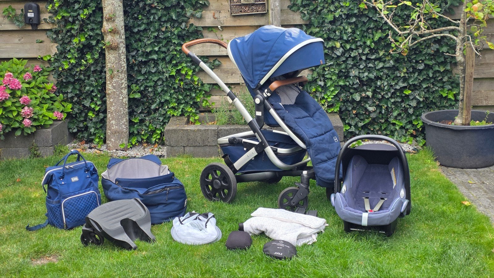 Joolz Geo 2 Classic Blue - complete set met maxicosi en tas, Gebruikt, Ophalen of Verzenden, Verstelbare duwstang, Kinderwagen