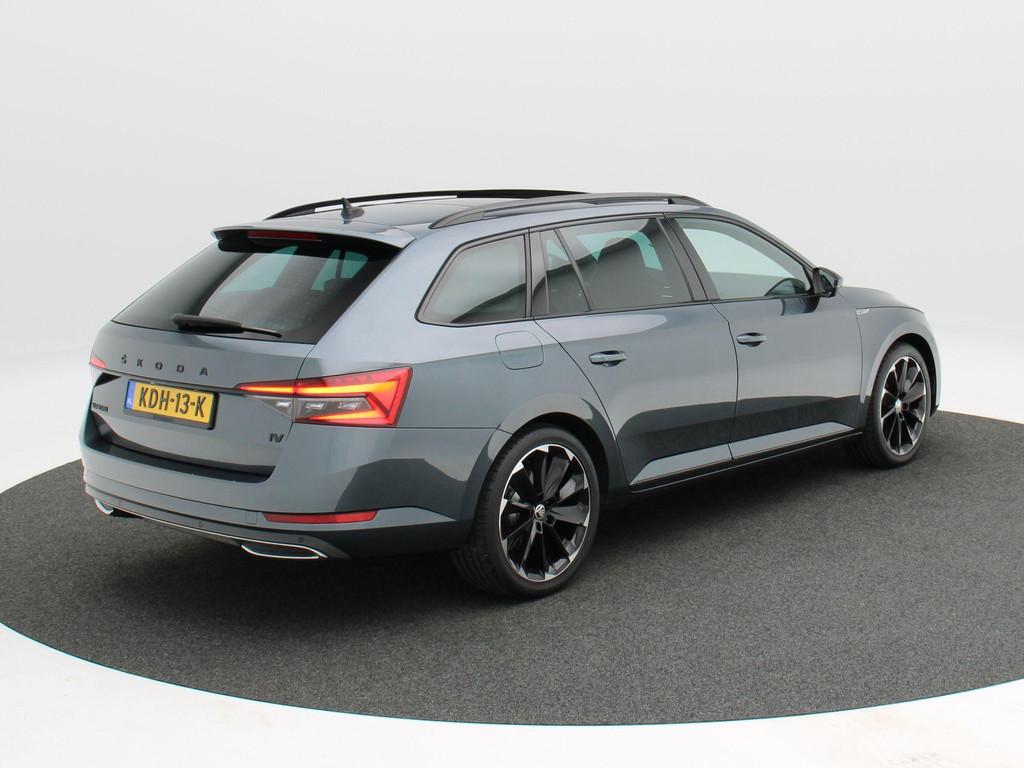 Skoda Superb 1.4 TSi 218 Pk iV Sportline Business | Panorama, Auto's, Parkeersensor, Gebruikt, Euro 6, 4 cilinders