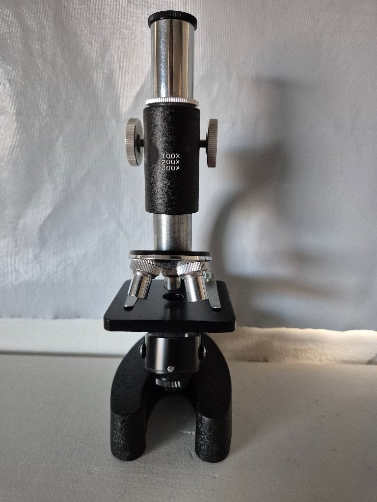 microscope Euromex Mic 102, Ophalen, Zo goed als nieuw, Minder dan 400x, Biologische microscoop