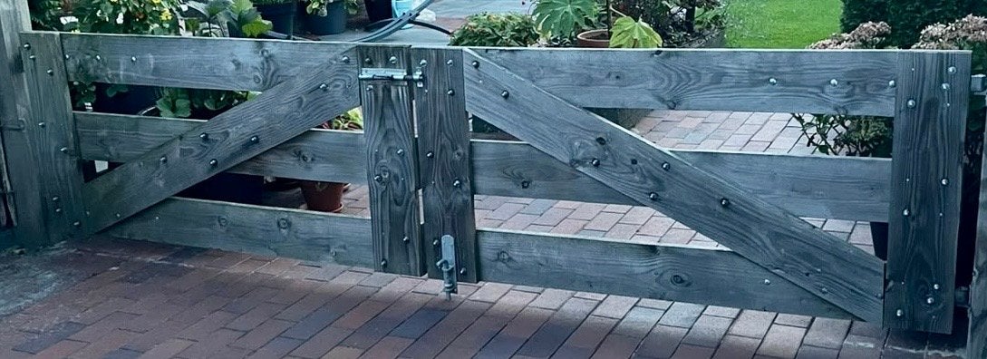 Robuust houten tuinhek, Ophalen, Met poort, Gebruikt, Tuinhek
