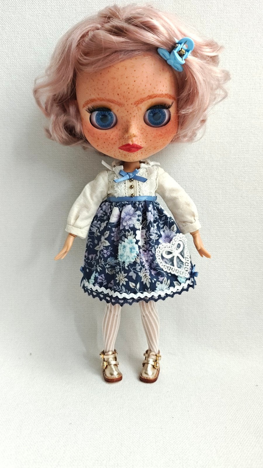 Schattig jurkje voor Blythe handgemaakt, Verzamelen, Ophalen of Verzenden, Zo goed als nieuw, Kleertjes