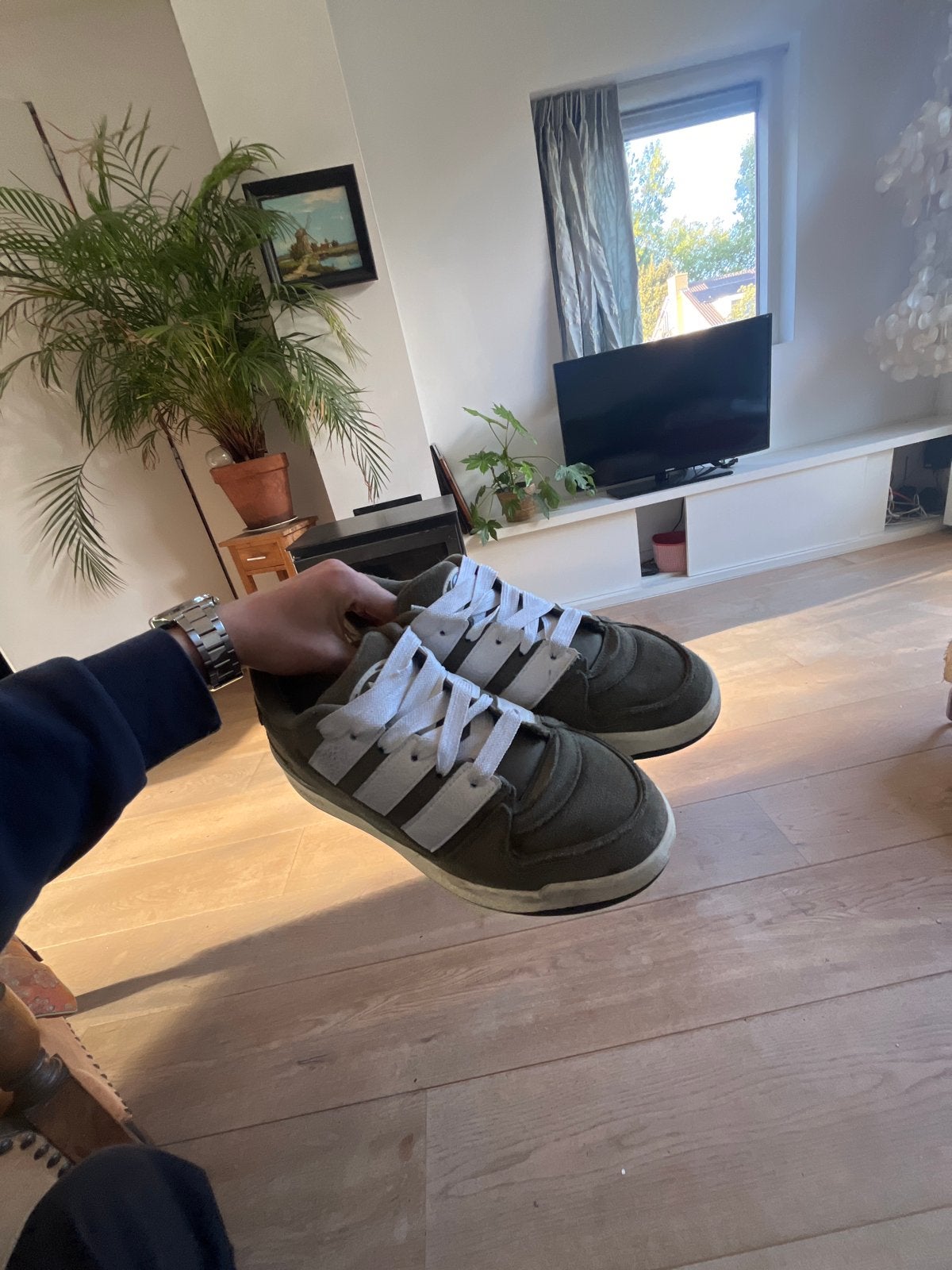 Adidas sneakers - Groen - Maat 41 1/3, Ophalen of Verzenden, Gedragen, Overige kleuren, Sneakers of Gympen