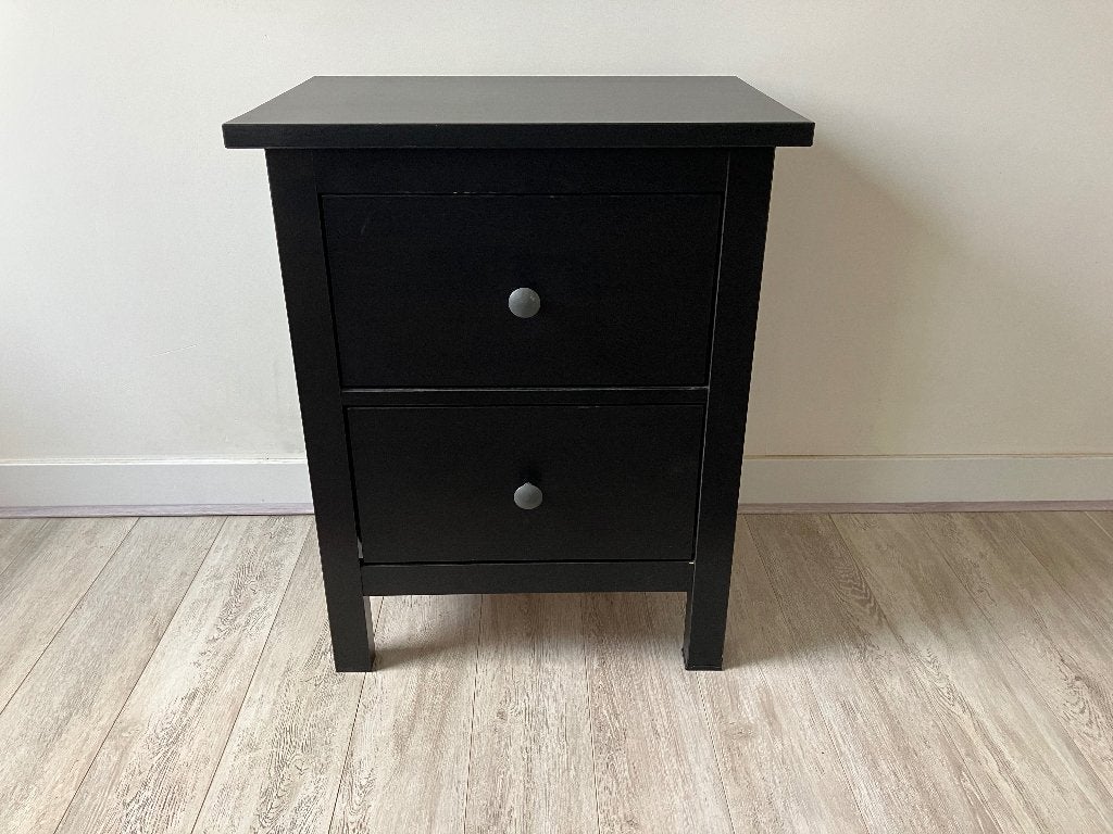 Hemnes ladekastje 2 lades zwart, Ophalen, Gebruikt, 55 tot 70 cm, 45 tot 65 cm