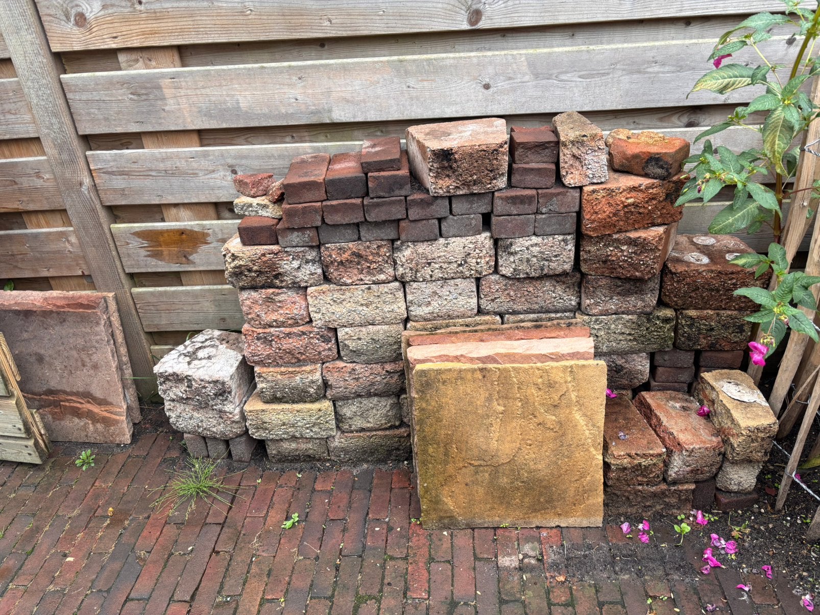 Allerlei stenen, Doe-het-zelf en Verbouw, Metselstenen, Ophalen, Gebruikt, Overige typen
