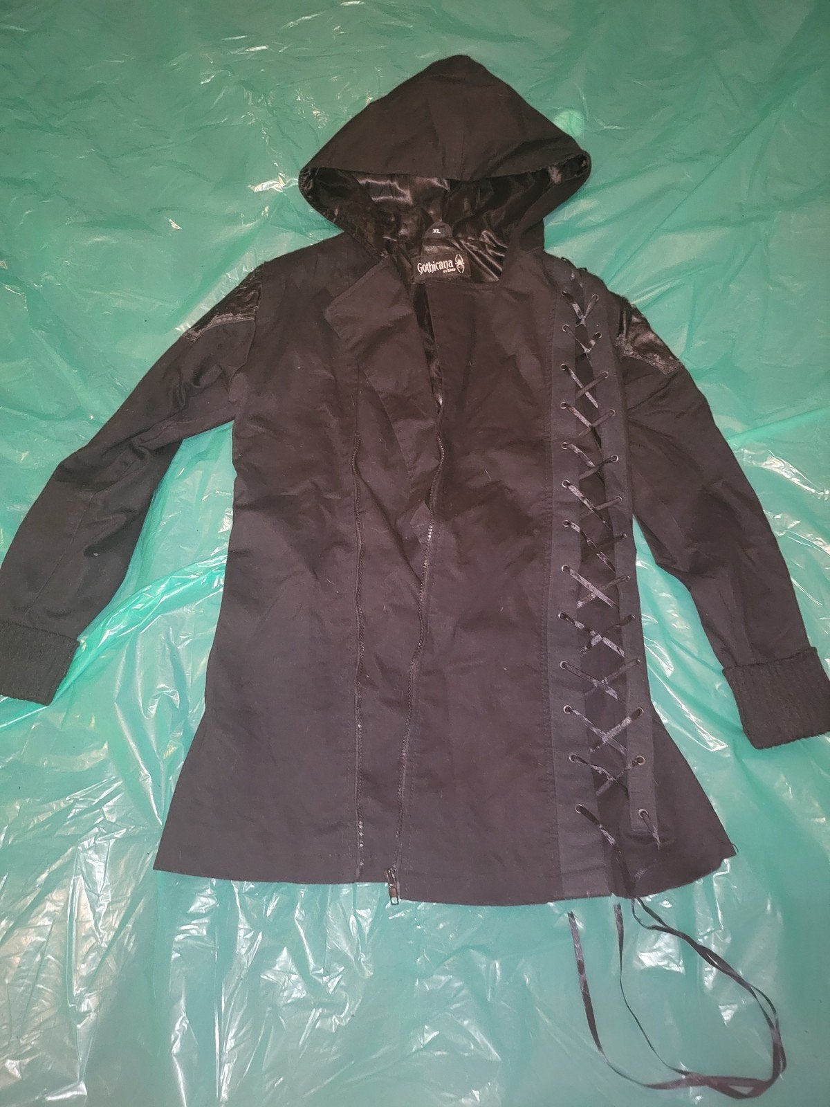 Gothicana by EMP Zwarte Goth Jas met Vetersluiting - Maat XL, Verzenden, Zwart, Maat 46/48 (XL) of groter, Gothicana by EMP