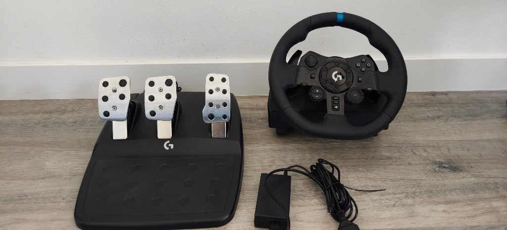 LOGITECH G G923 Racestuur en -pedalen - PS5/PS4/PC, Ophalen of Verzenden, Zo goed als nieuw, Stuur of Pedalen, PlayStation 4