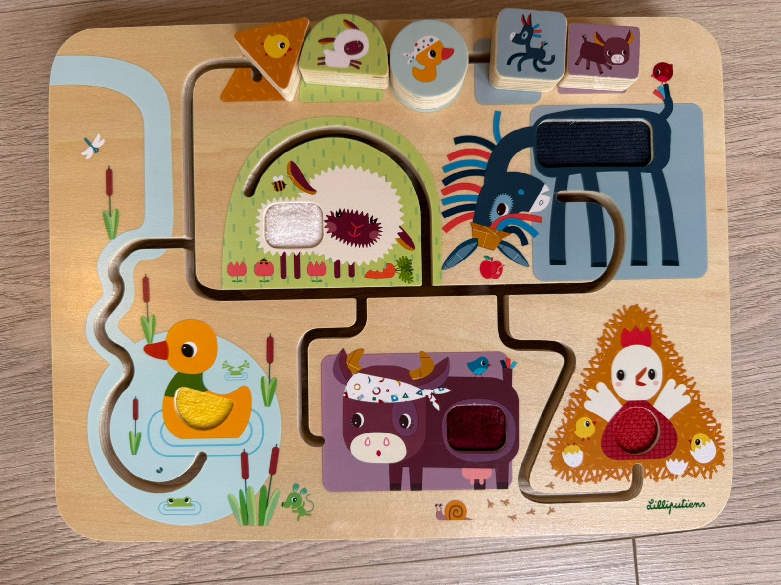 Lilliputiens Houten Schuifpuzzel Voel-doolhof - Boerderij., Ophalen of Verzenden, 10 tot 50 stukjes, Zo goed als nieuw