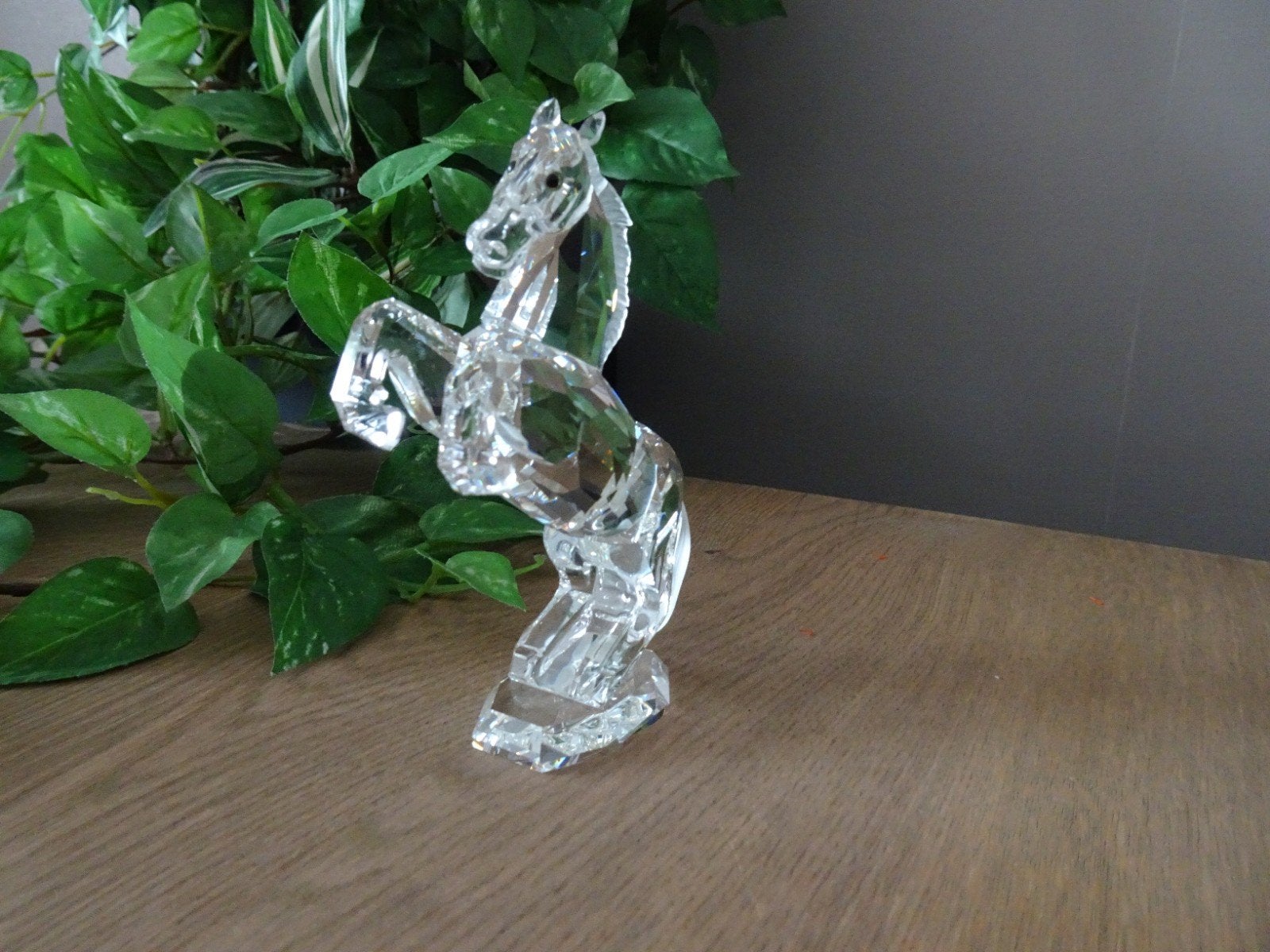 SWAROVSKI WHITE STALLION/STEIGEREND PAARD, Verzamelen, Swarovski, Ophalen of Verzenden, Zo goed als nieuw, Figuurtje
