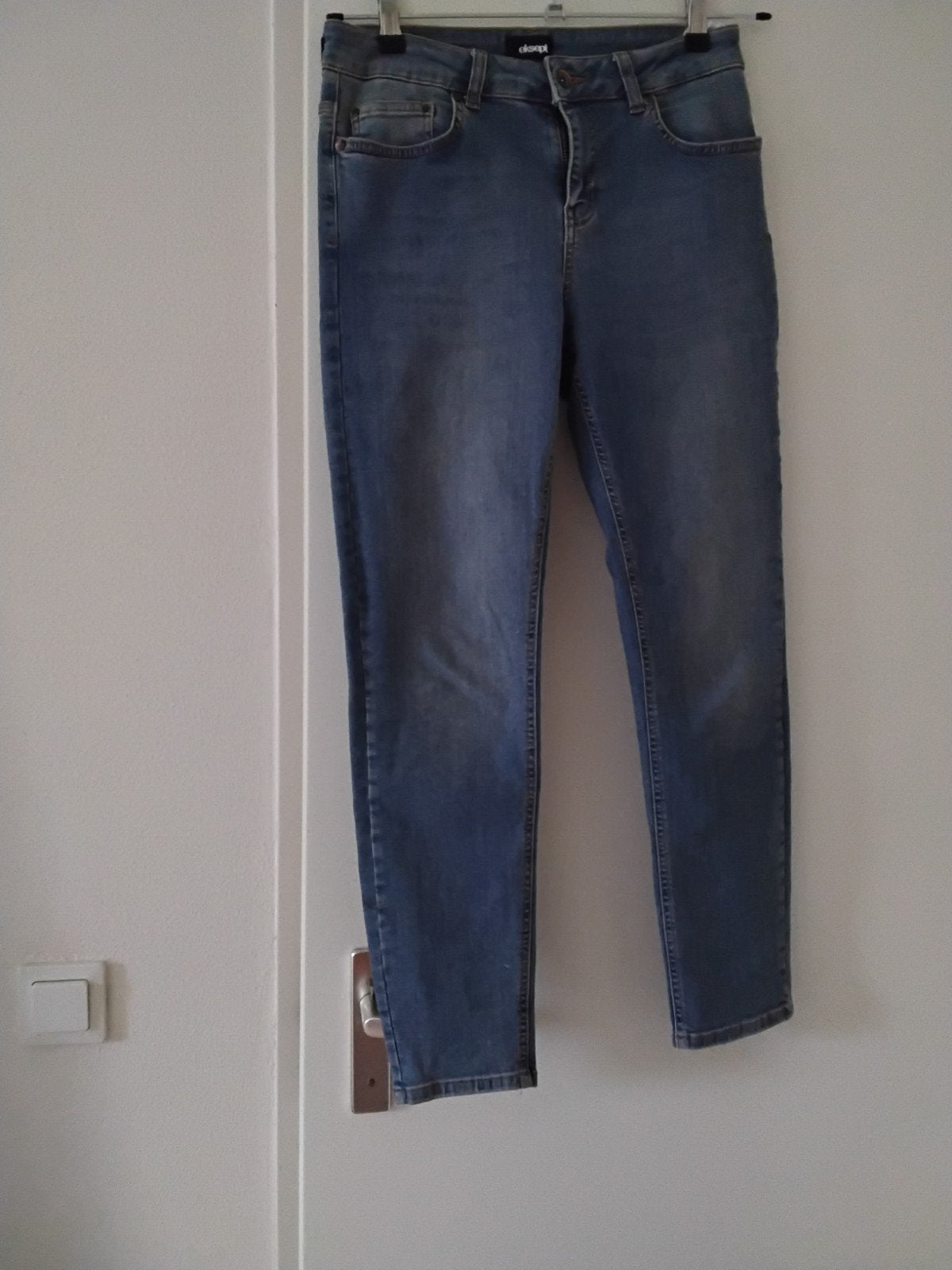 jeans Eksept zgan 30, Ophalen of Verzenden, Zo goed als nieuw, Blauw, W30 - W32 (confectie 38/40)