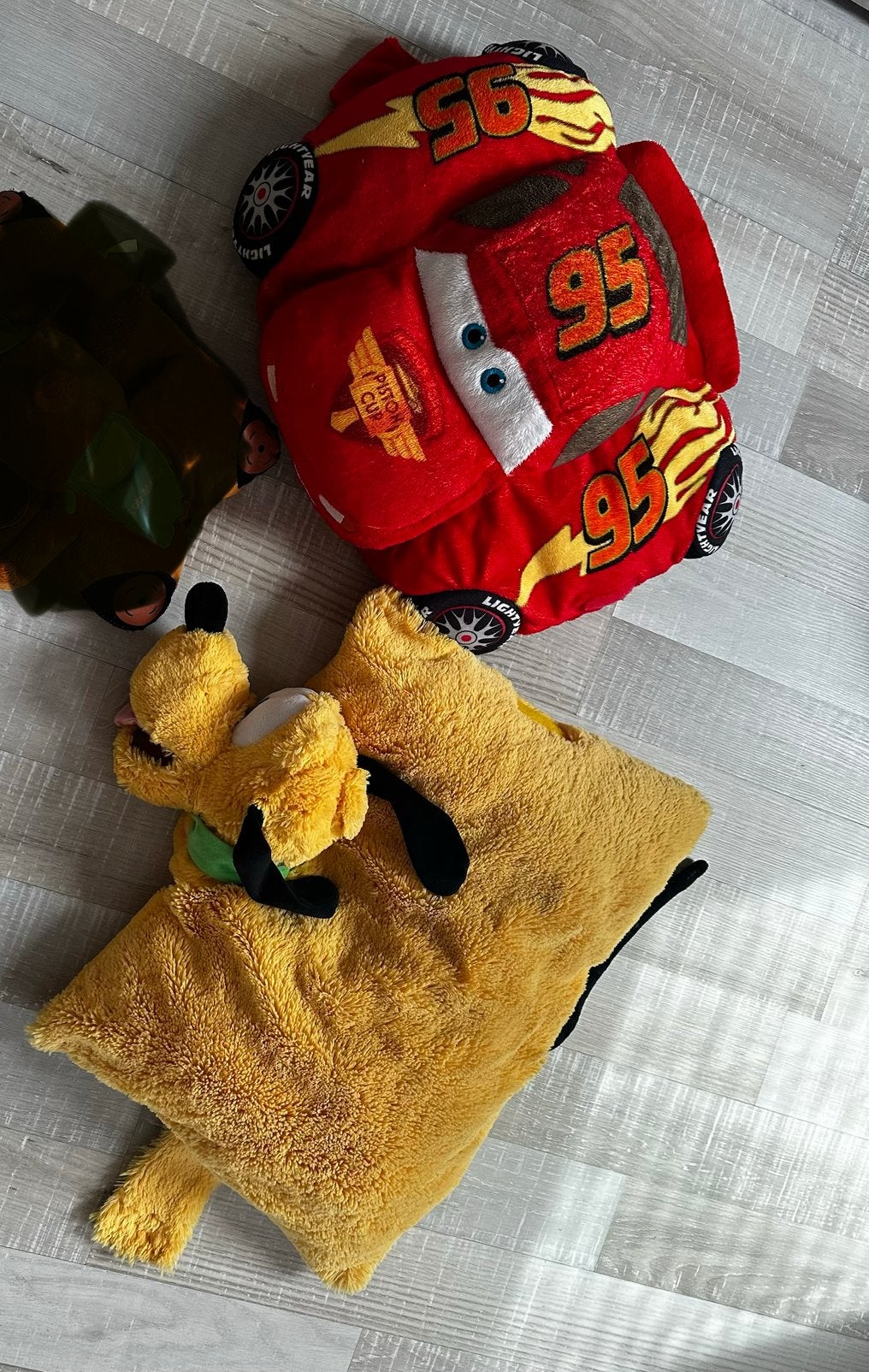 Twee Disney kussen knuffels, Gebruikt, Overige merken, Disney, Overige typen
