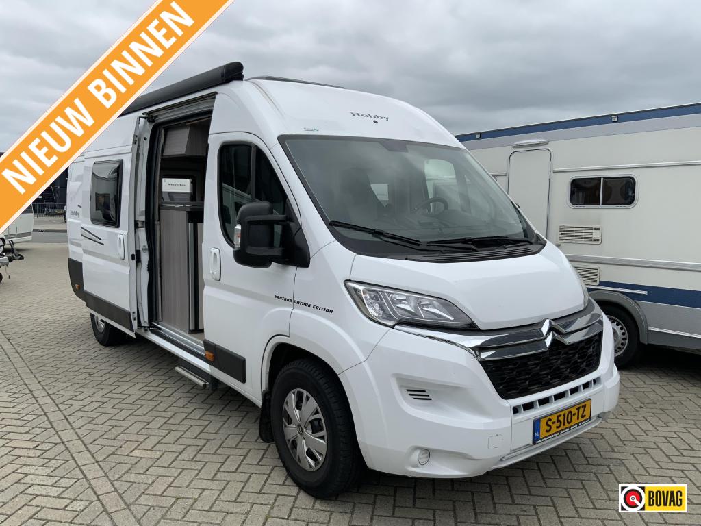 Hobby Vantana Ontour Edition 65 ET Hemelvaartsdag open, Caravans en Kamperen, Campers, Koelkast, Standaard zit, Hobby, Tot en met 2