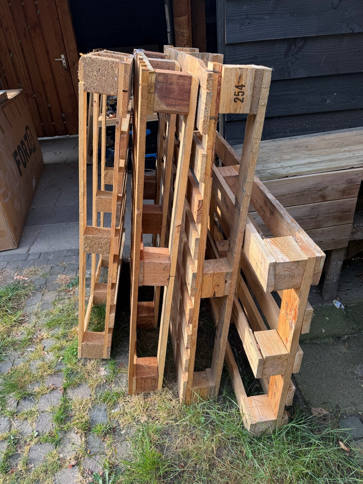 4 gratis pallets ophalen, Doe-het-zelf en Verbouw, Hout en Planken, Ophalen, Gebruikt, Pallet