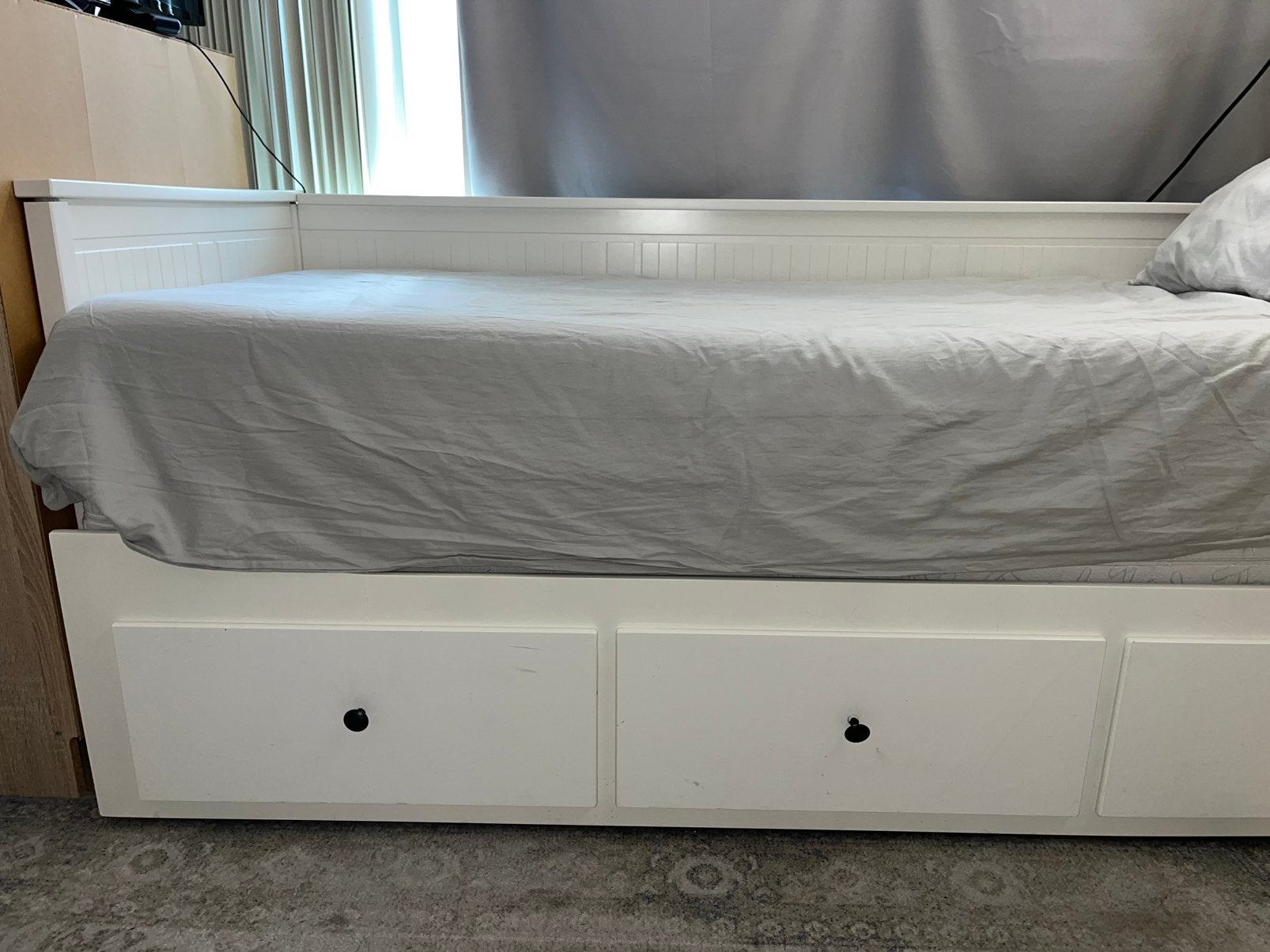 Tweedehands 1 persoons uitschuifbaar bed, Huis en Inrichting, Slaapkamer | Slaapbanken, Ophalen, Gebruikt, 90 cm, Eenpersoons