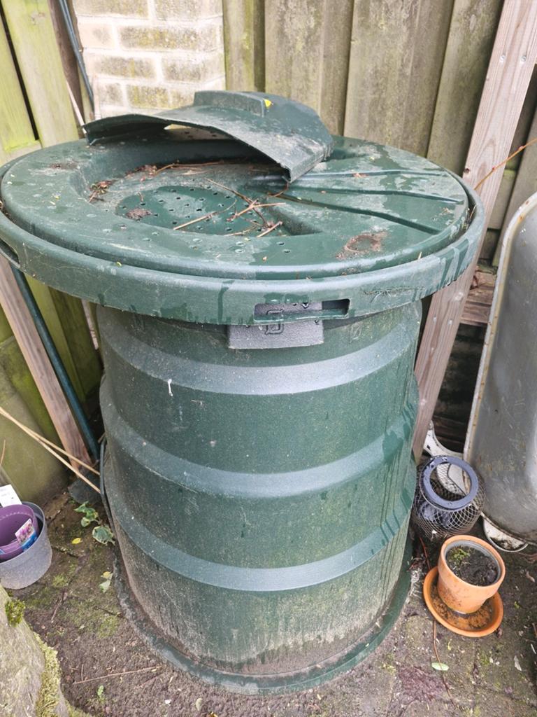 Gratis Compostbak, Ophalen, Tuinaarde