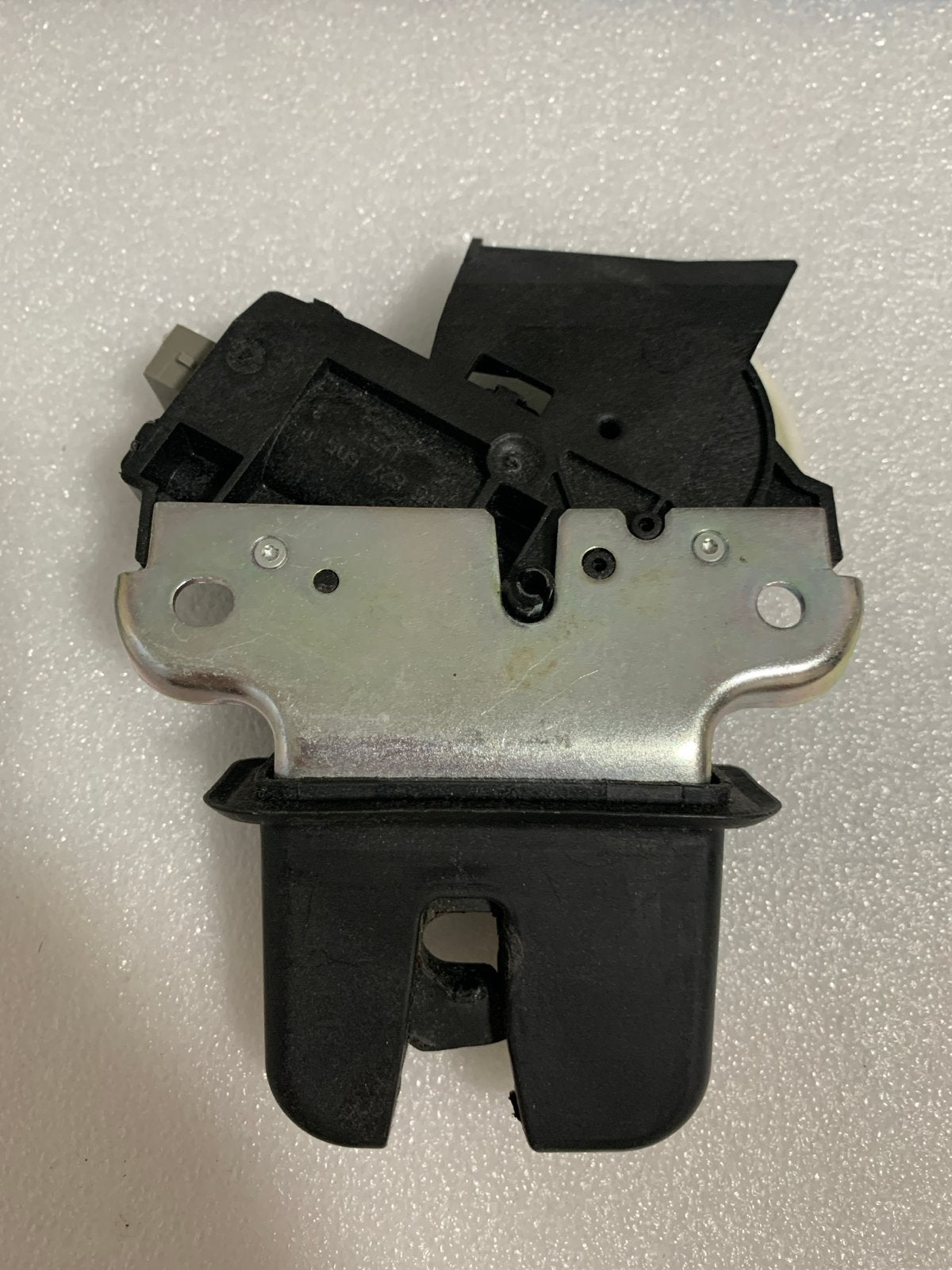 Achterklepslot Vw Seat Skoda Audi 4F5 827 505, Ophalen of Verzenden, Gebruikt