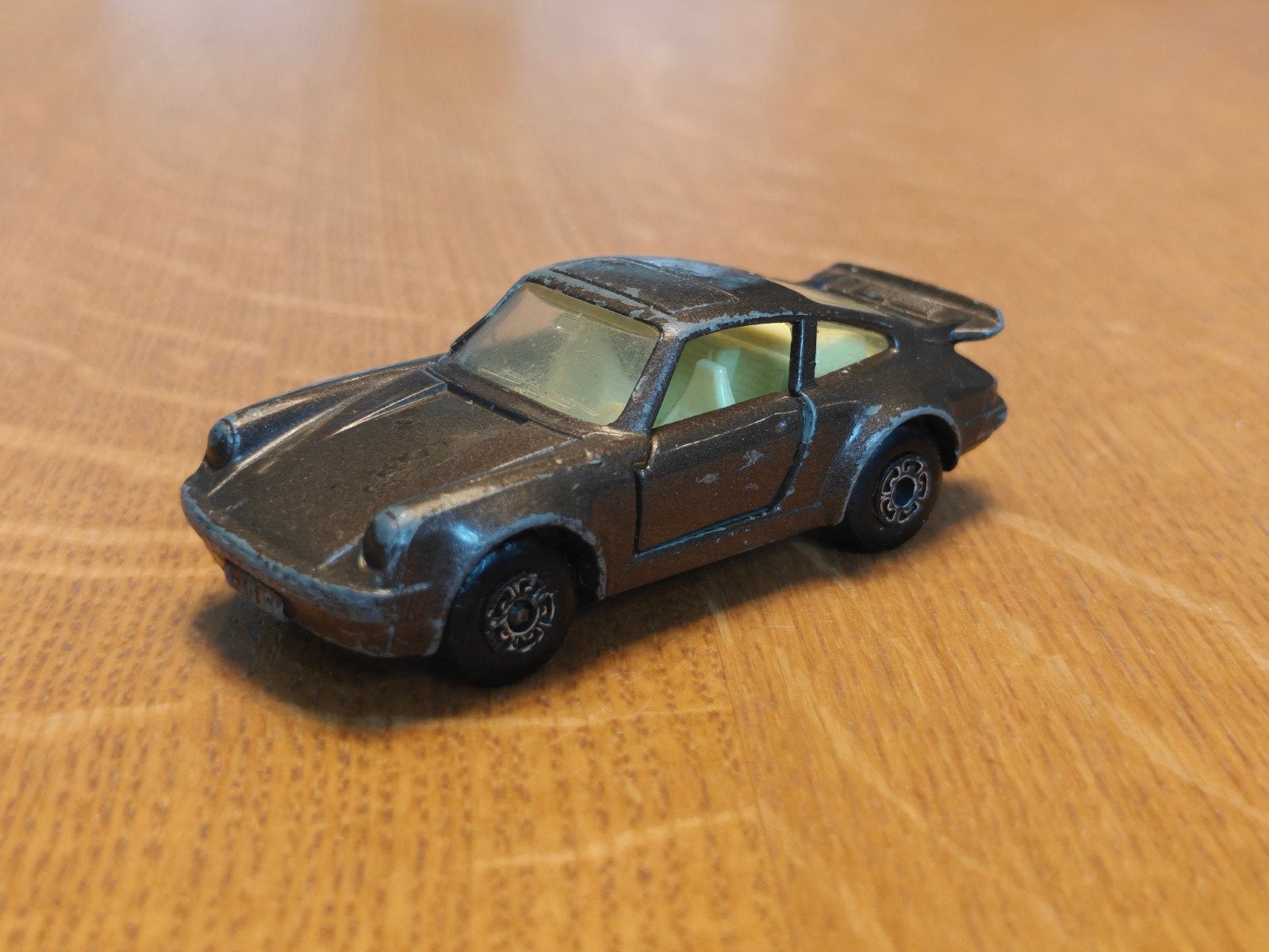 Matchbox Porsche 911 Turbo, Ophalen of Verzenden, Zo goed als nieuw, Auto