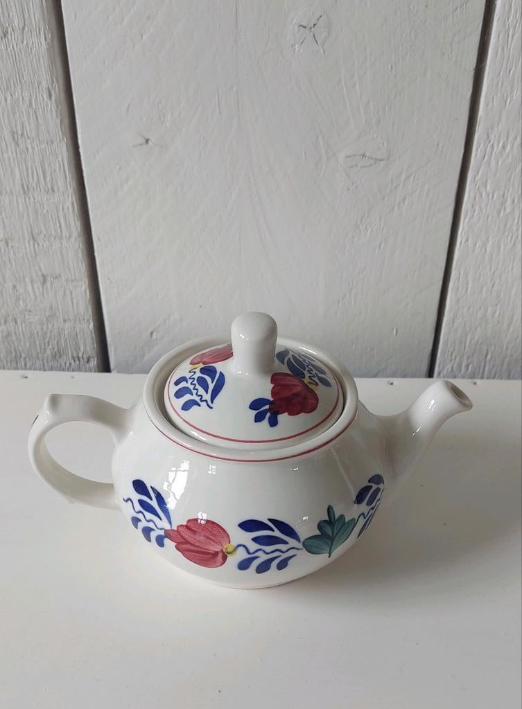Theepot Boerenbont theepotje vintage bloemen oud servies, Antiek en Kunst, Antiek | Servies los, Ophalen of Verzenden