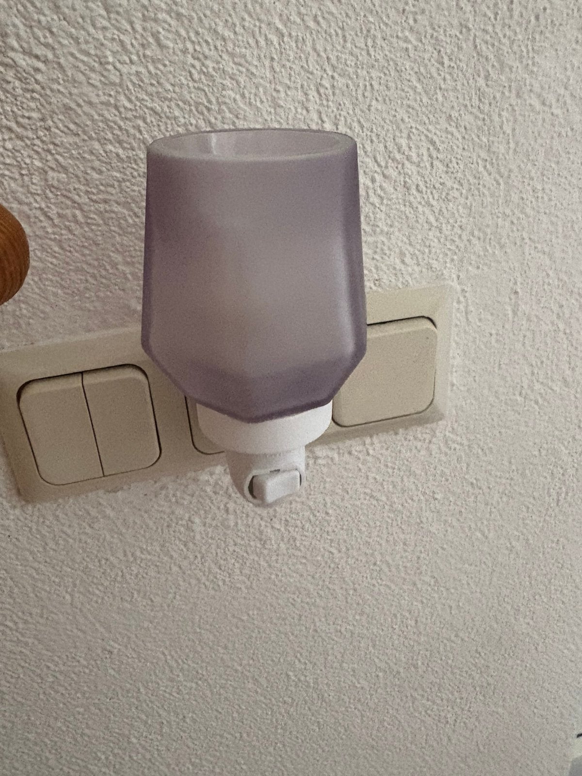 Scentsy wandlampje, Paars, Nieuw, Ophalen of Verzenden, Glas