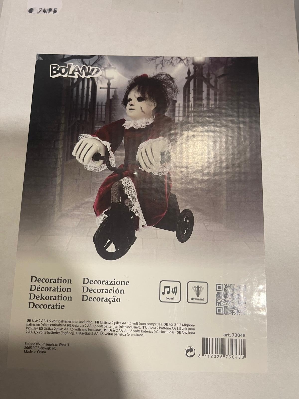 Halloween Decoratie Pop op Driewieler - Geluid & Bewe, Ophalen of Verzenden, Nieuw, Feestartikel, Halloween of Griezel